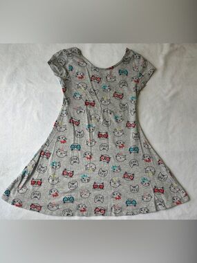 Basic Editions Gray Dress with Red and Teal Cat Faces